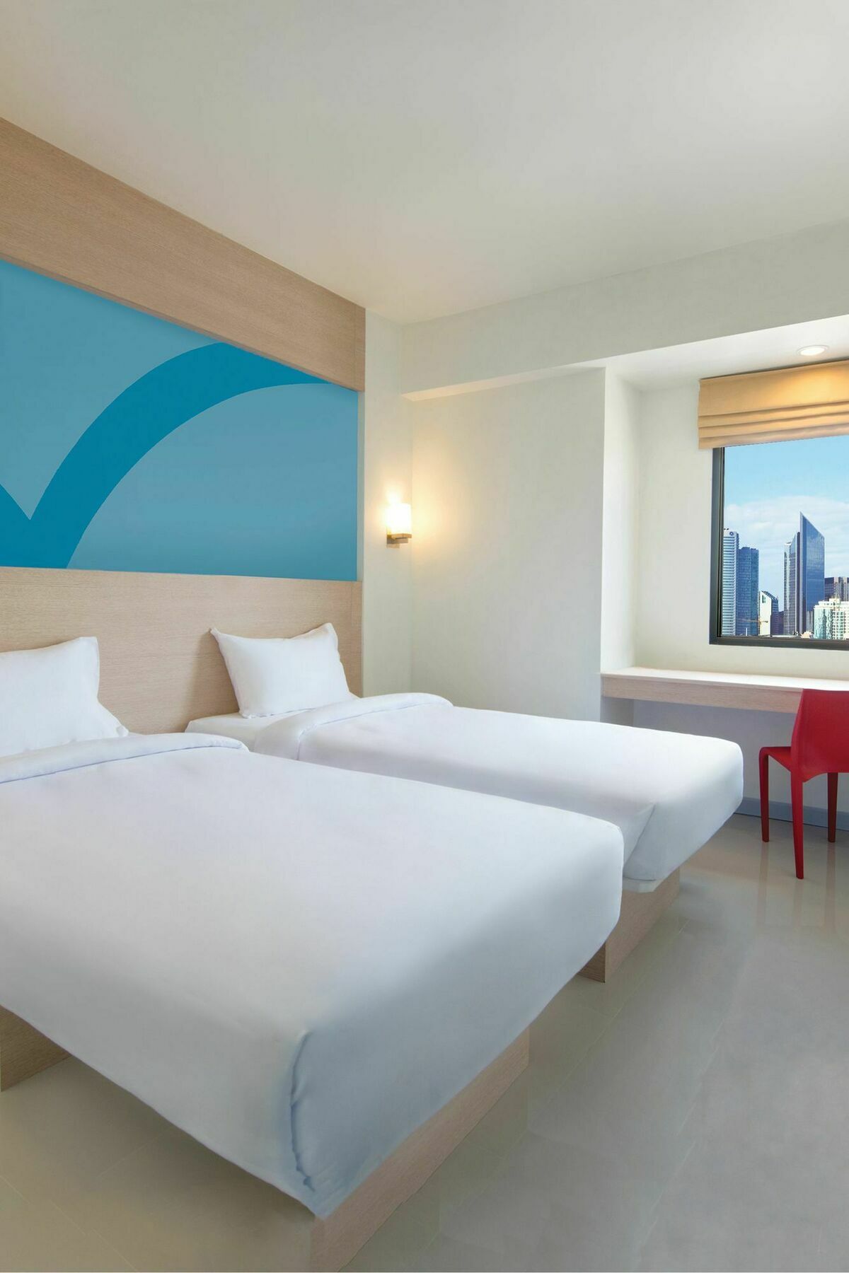 Hop Inn Hotel Tomas Morato Кесон-Сити Экстерьер фото